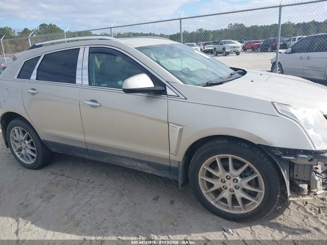 Salvage Cadillac SRX Image