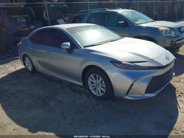 Salvage Toyota Camry Image