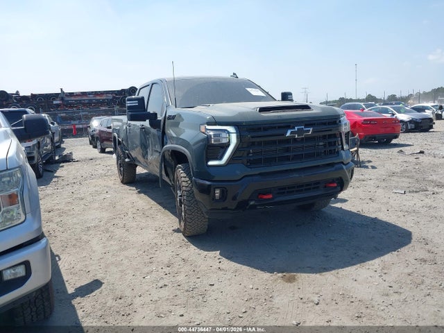 Salvage Chevrolet Silverado 2500 Image