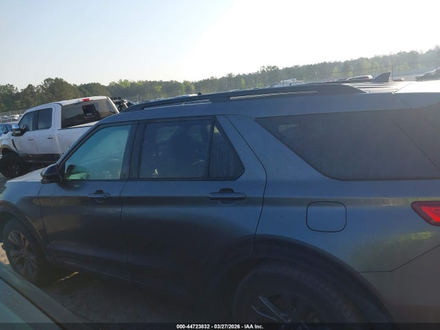Ford Explorer Xlt