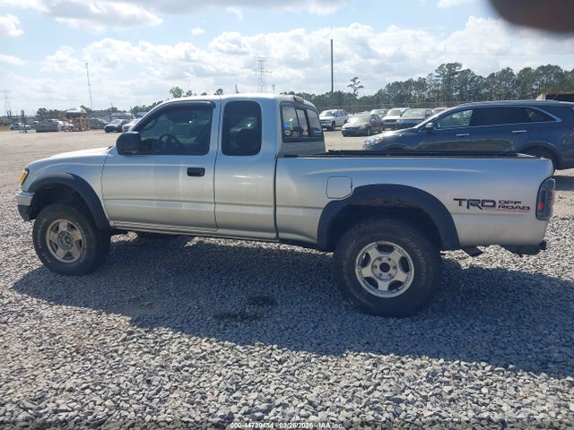 Toyota Tacoma Base V6