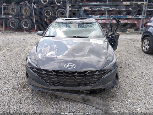 Hyundai ELANTRA Limited