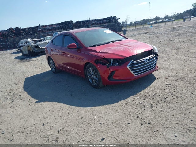 Salvage Hyundai ELANTRA Image