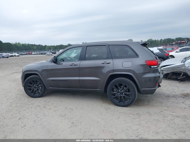 Jeep Grand Cherokee Laredo X 4x2