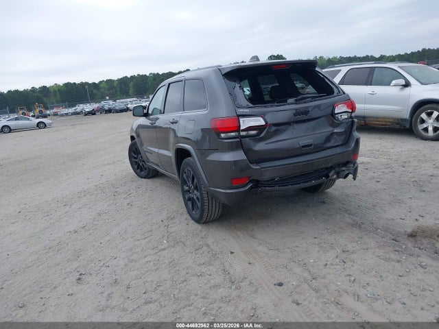 Jeep Grand Cherokee Laredo X 4x2