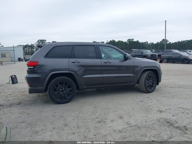 Jeep Grand Cherokee Laredo X 4x2