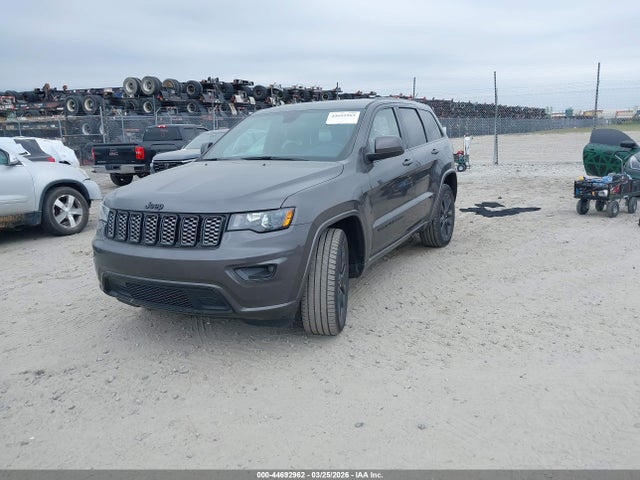 Jeep Grand Cherokee Laredo X 4x2