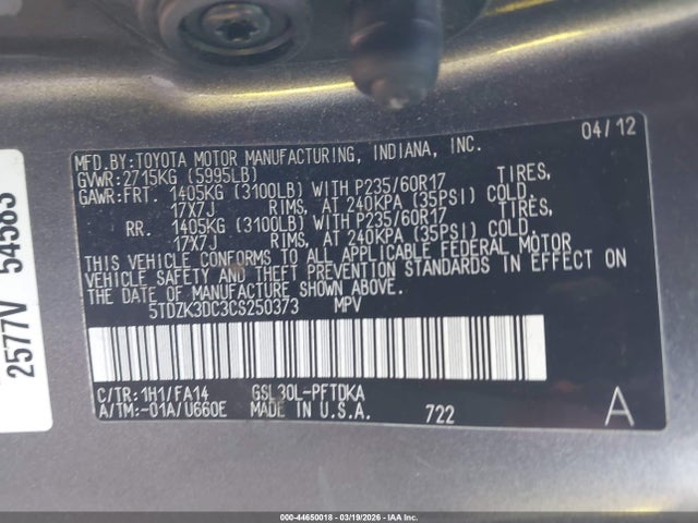 Toyota Sienna Base V6 7 Passenger