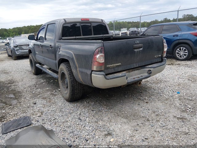 Toyota Tacoma Base V6