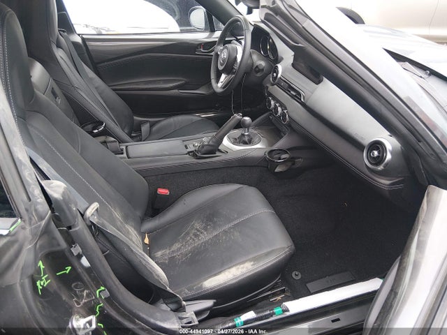 Mazda MX-5 Miata RF Grand Touring