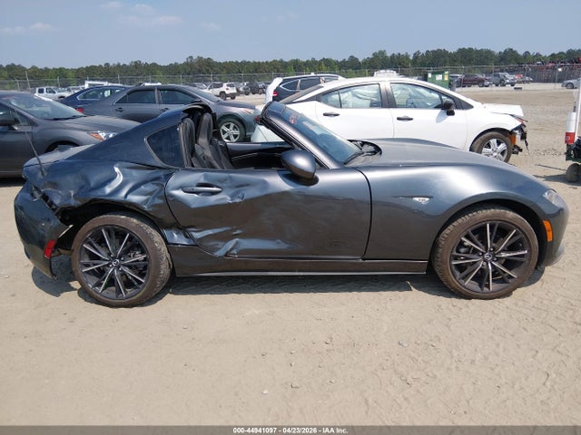 Mazda MX-5 Miata RF Grand Touring