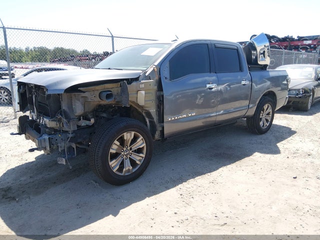 Nissan Titan Sv