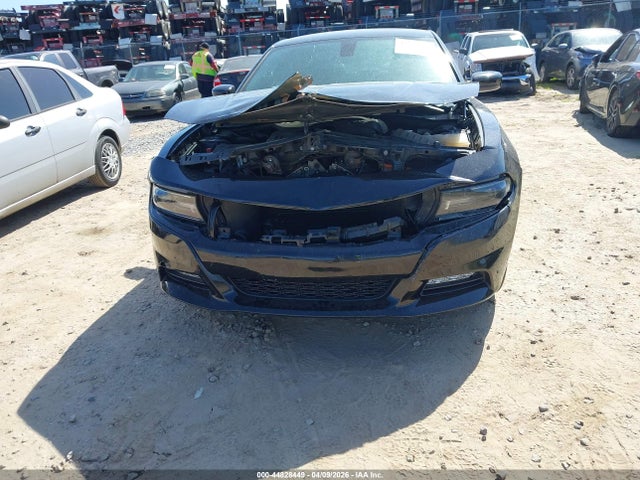 Dodge Charger Sxt Rwd