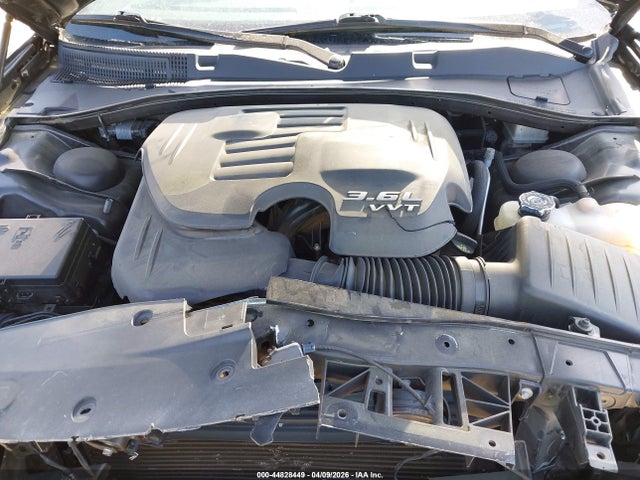 Dodge Charger Sxt Rwd