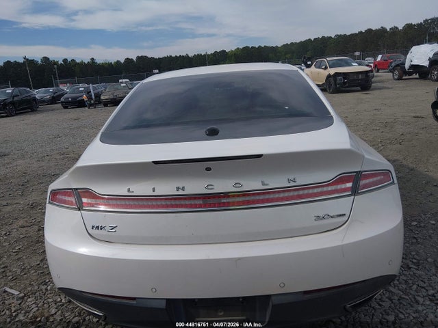 Lincoln MKZ