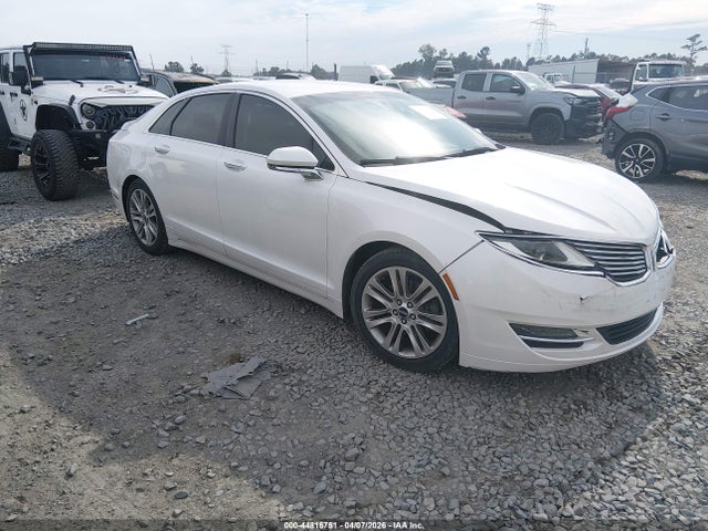 Salvage Lincoln MKZ Image