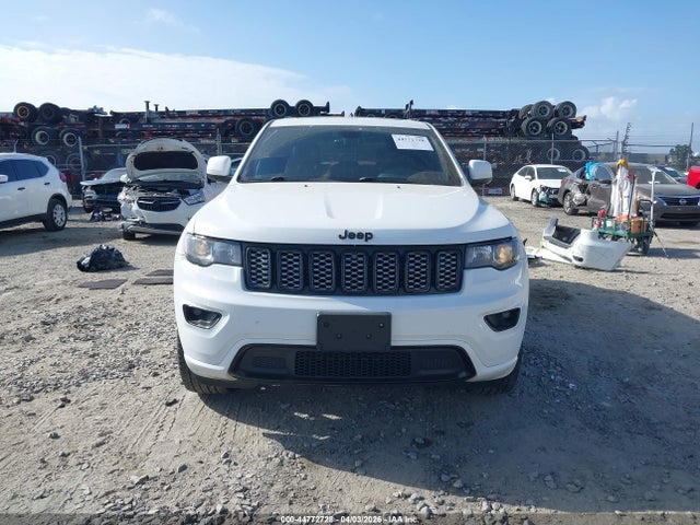 Jeep Grand Cherokee Altitude 4x4