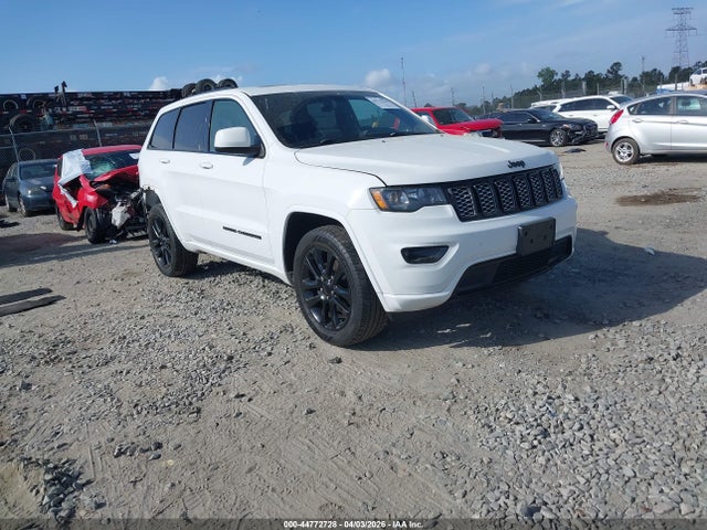 Salvage Jeep Grand Cherokee Image