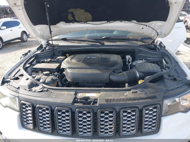 Jeep Grand Cherokee Altitude 4x4
