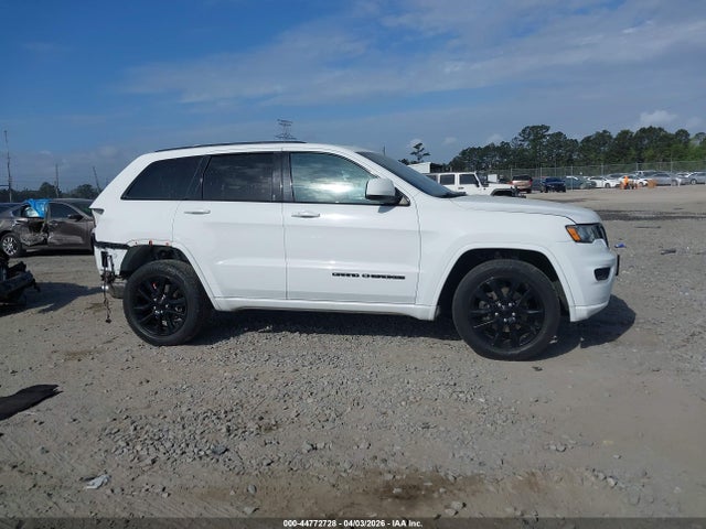 Jeep Grand Cherokee Altitude 4x4