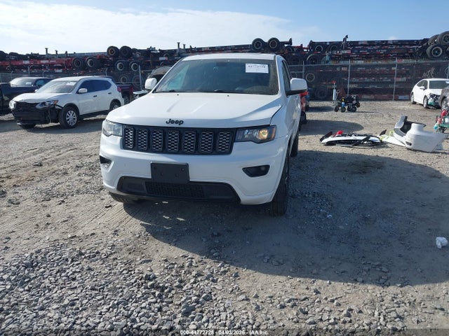 Jeep Grand Cherokee Altitude 4x4