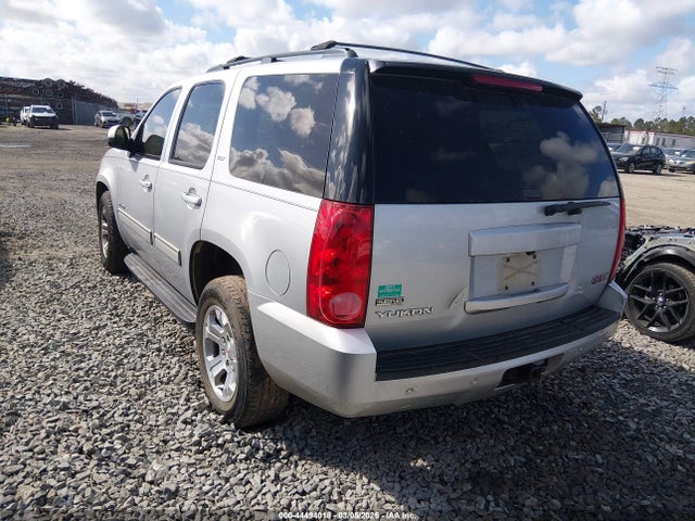 GMC Yukon Slt