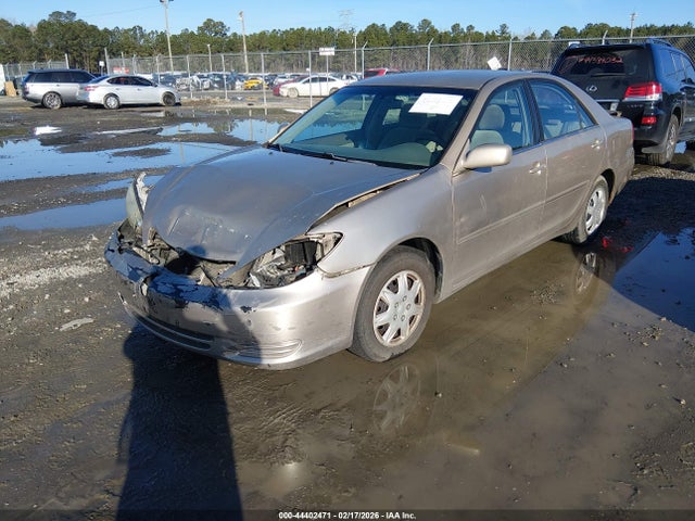 Toyota Camry Le