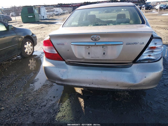 Toyota Camry Le