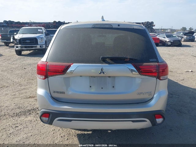 Mitsubishi Outlander Se