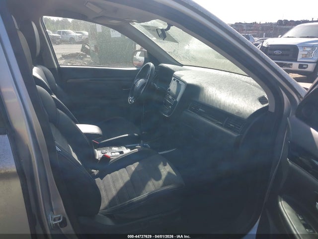 Mitsubishi Outlander Se