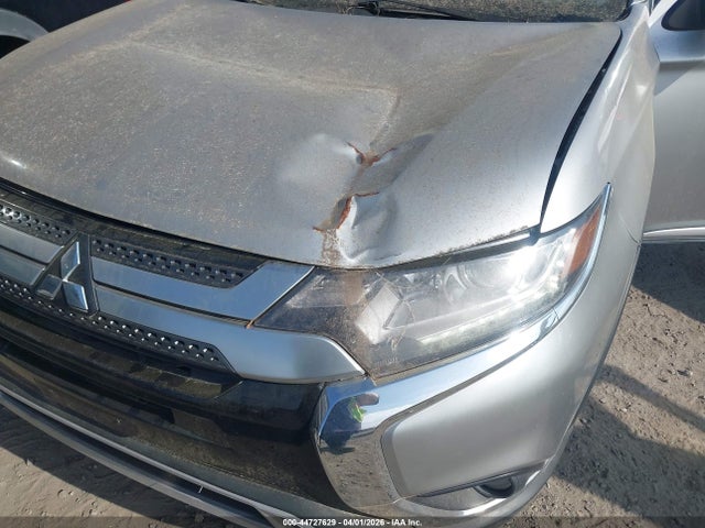 Mitsubishi Outlander Se