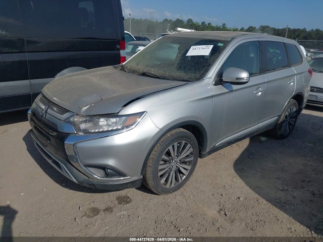 Mitsubishi Outlander Se