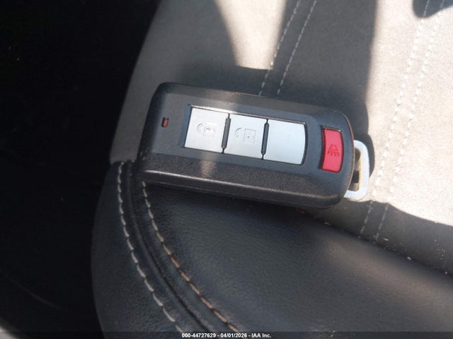 Mitsubishi Outlander Se