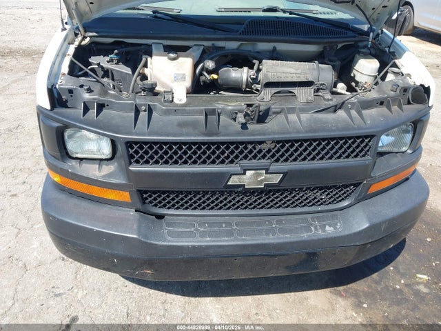 Chevrolet Express Work Van