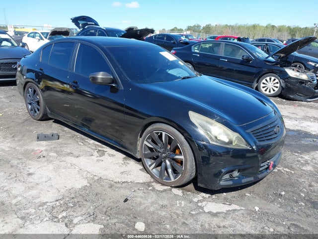 Salvage INFINITI G37x Image