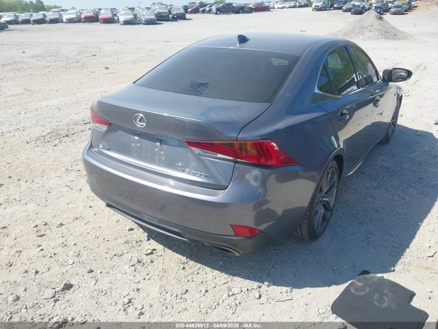 Lexus Is