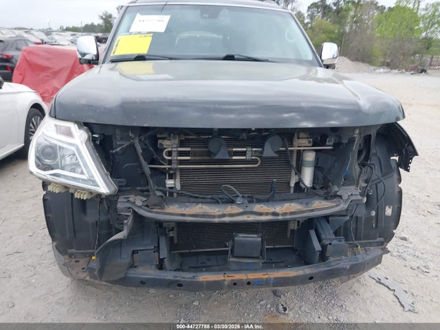 Nissan Armada Platinum