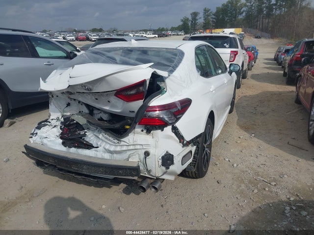 Toyota Camry Se