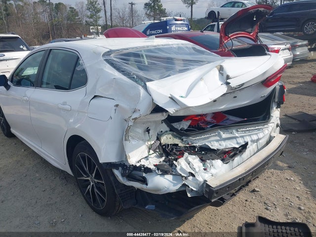 Toyota Camry Se