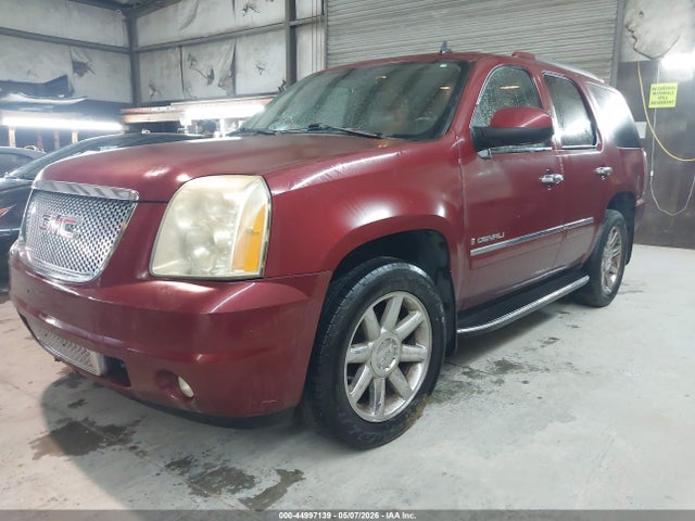 GMC Yukon Denali
