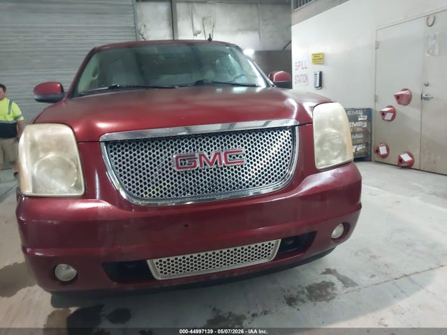 GMC Yukon Denali