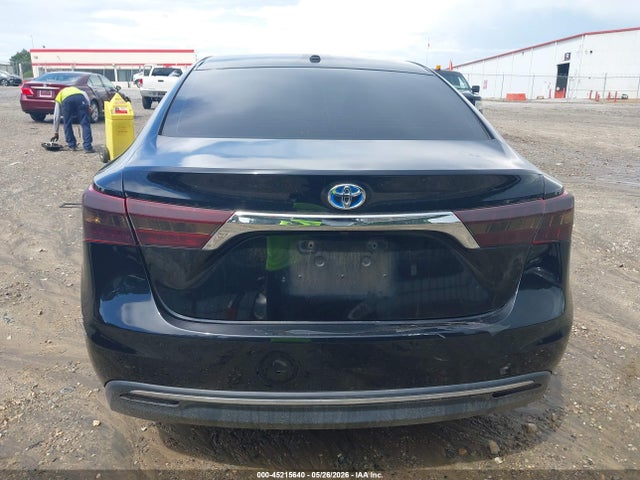 Toyota Avalon Hybrid Xle Premium