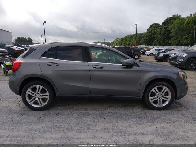 Mercedes-Benz GLA 4matic