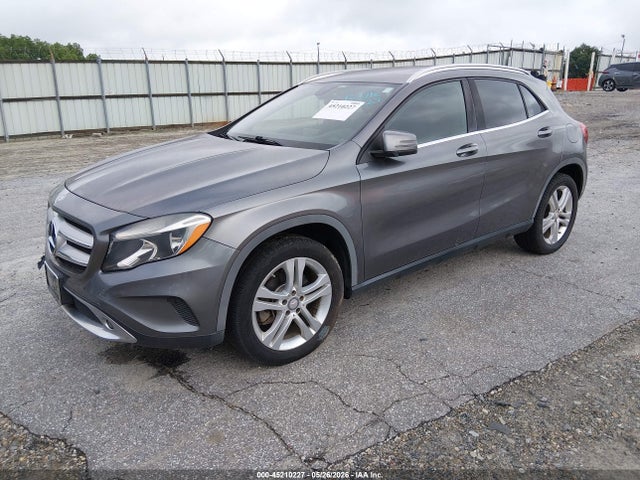 Mercedes-Benz GLA 4matic