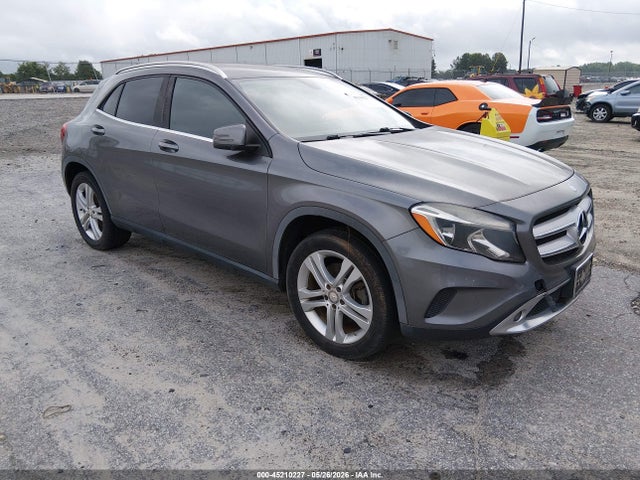 Salvage Mercedes-Benz GLA Image