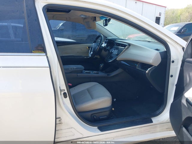 Toyota Avalon Xle Premium