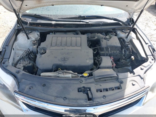 Toyota Avalon Xle Premium