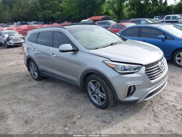 Salvage Hyundai SANTA FE Image