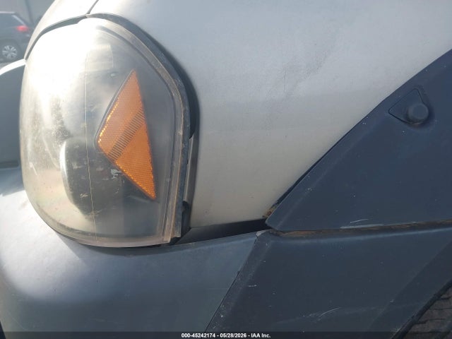 Nissan Frontier Xe-v6