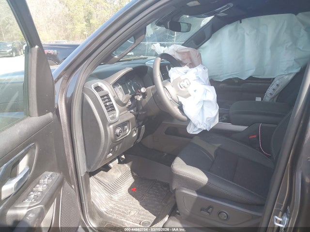 Ram 1500 Big Horn  4x4 5'7 Box
